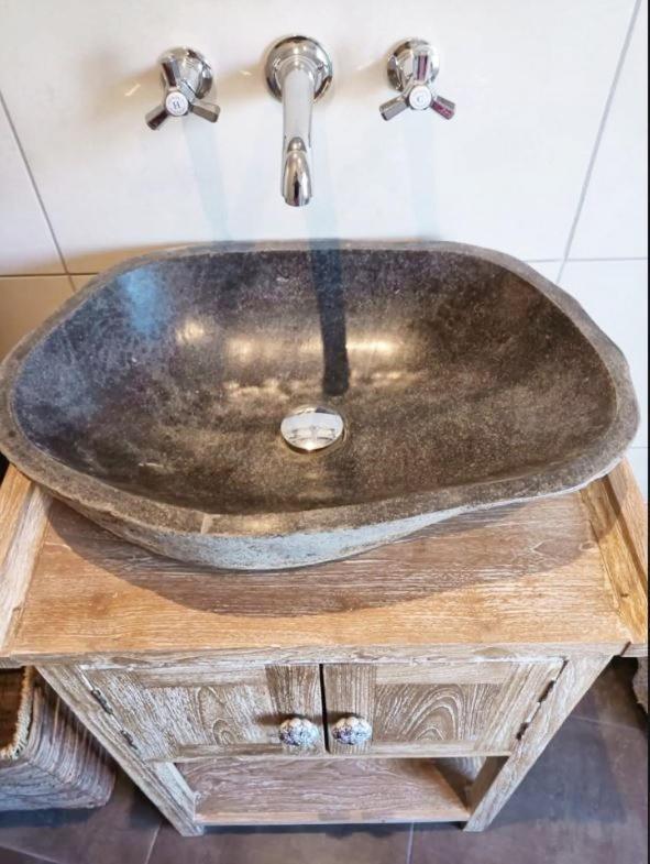 Stylish 2-Bed Flat, Quick Access To London Sights Apartment Luaran gambar